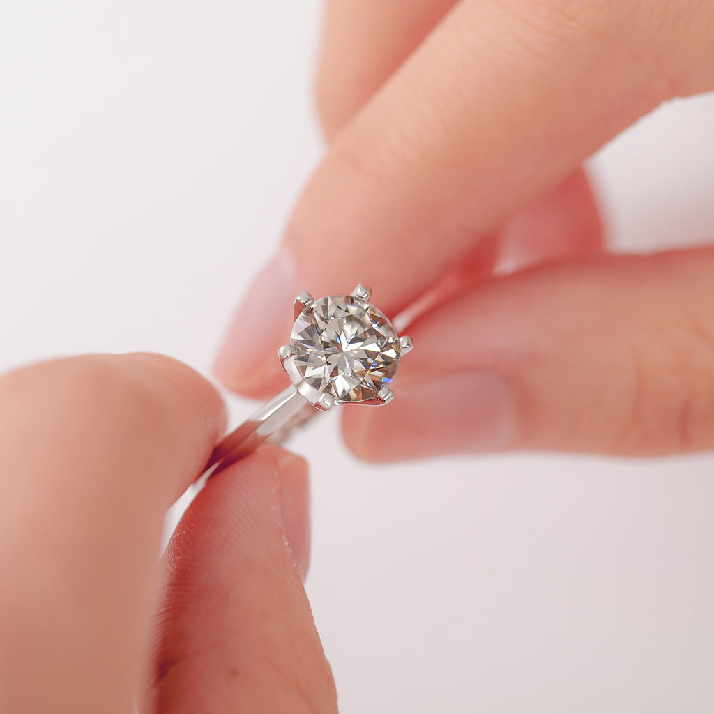 Sterling Silver Moissanite Wedding Ring - 9mm - Boss Uno