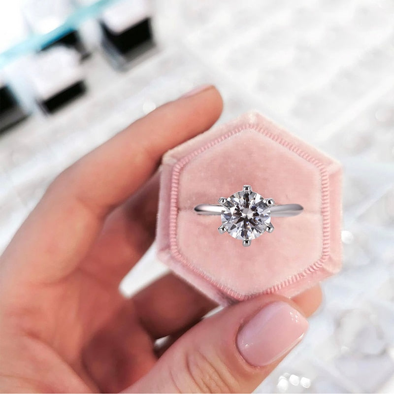 Sterling Silver Moissanite Wedding Ring - 9mm - Boss Uno