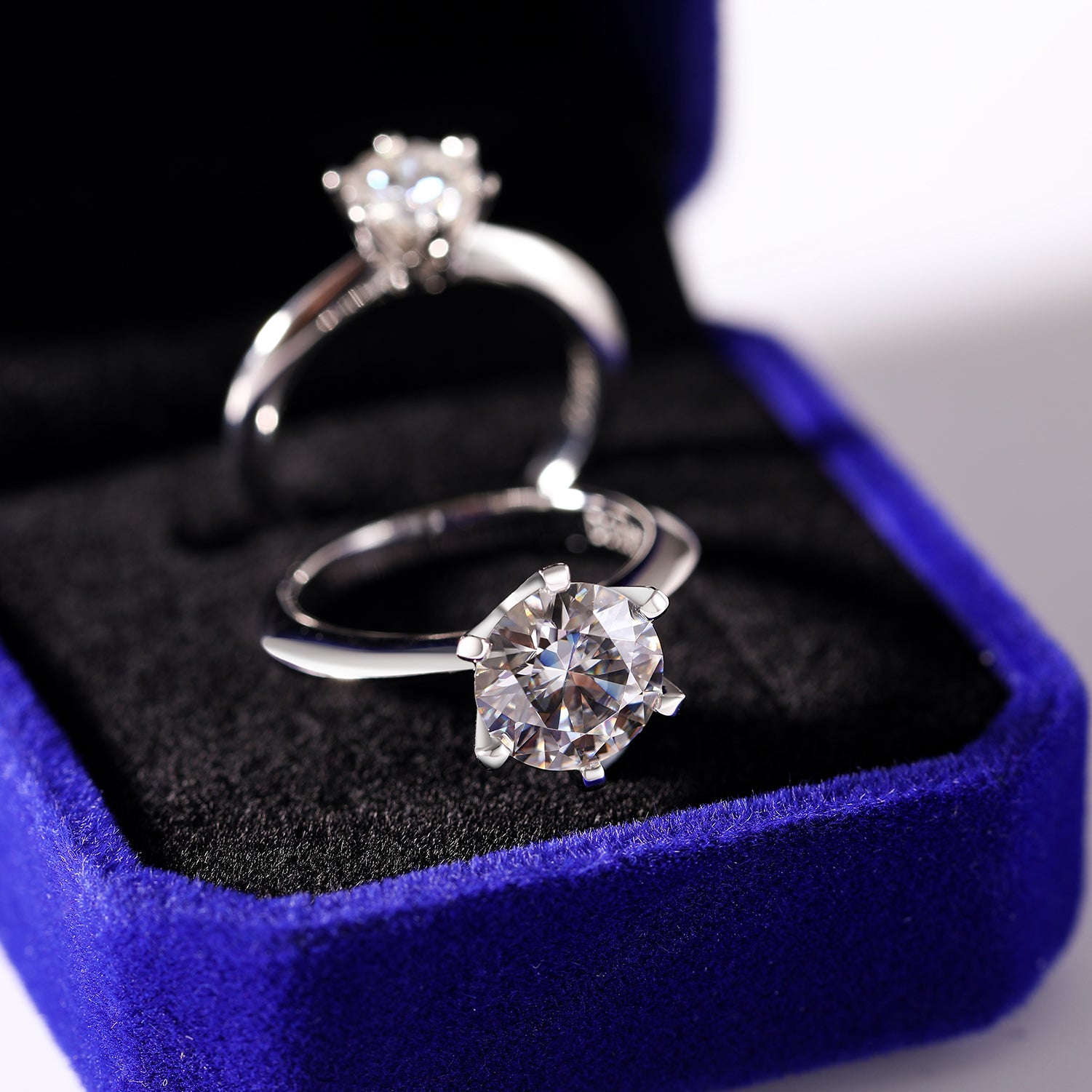 Sterling Silver Moissanite Wedding Ring - 9mm - Boss Uno